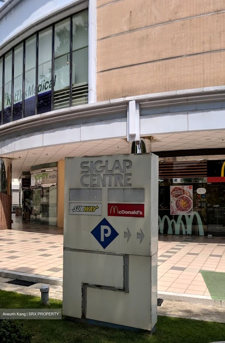 Siglap Centre (D15), Shop House #442220141